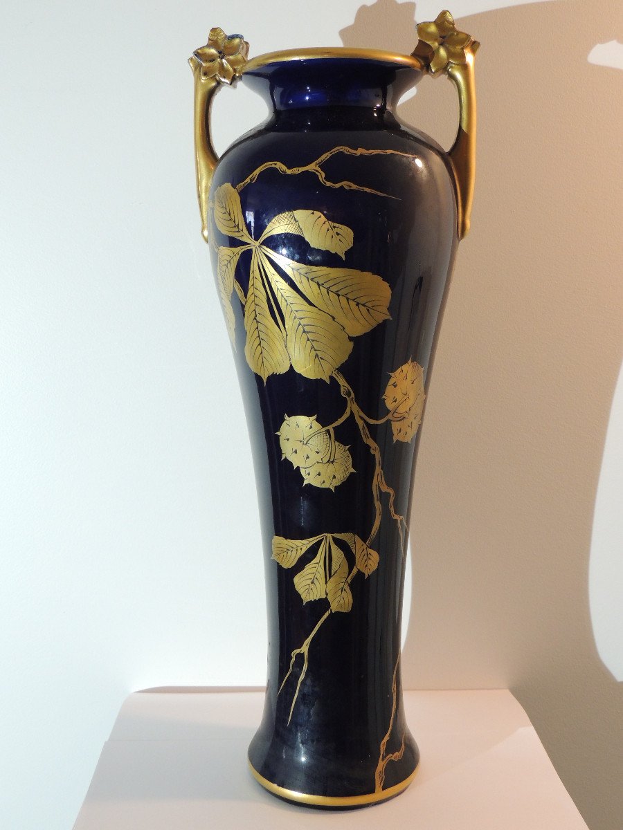 Grand Vase En Céramique Bleu De Tour Et Or , Art Nouveau , 20 ème Siècle