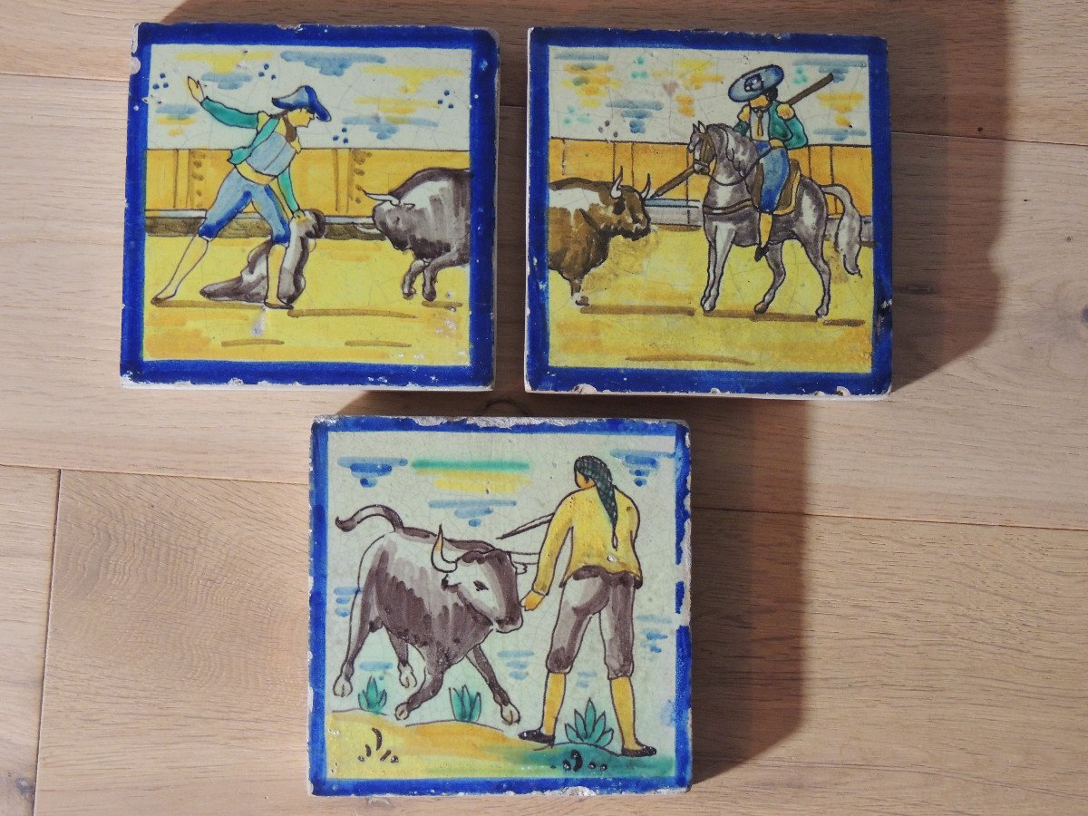 Seville Ceramic Tiles, Three Andalusian Painted Tiles On Bullfighting Spain Late 18th-photo-2