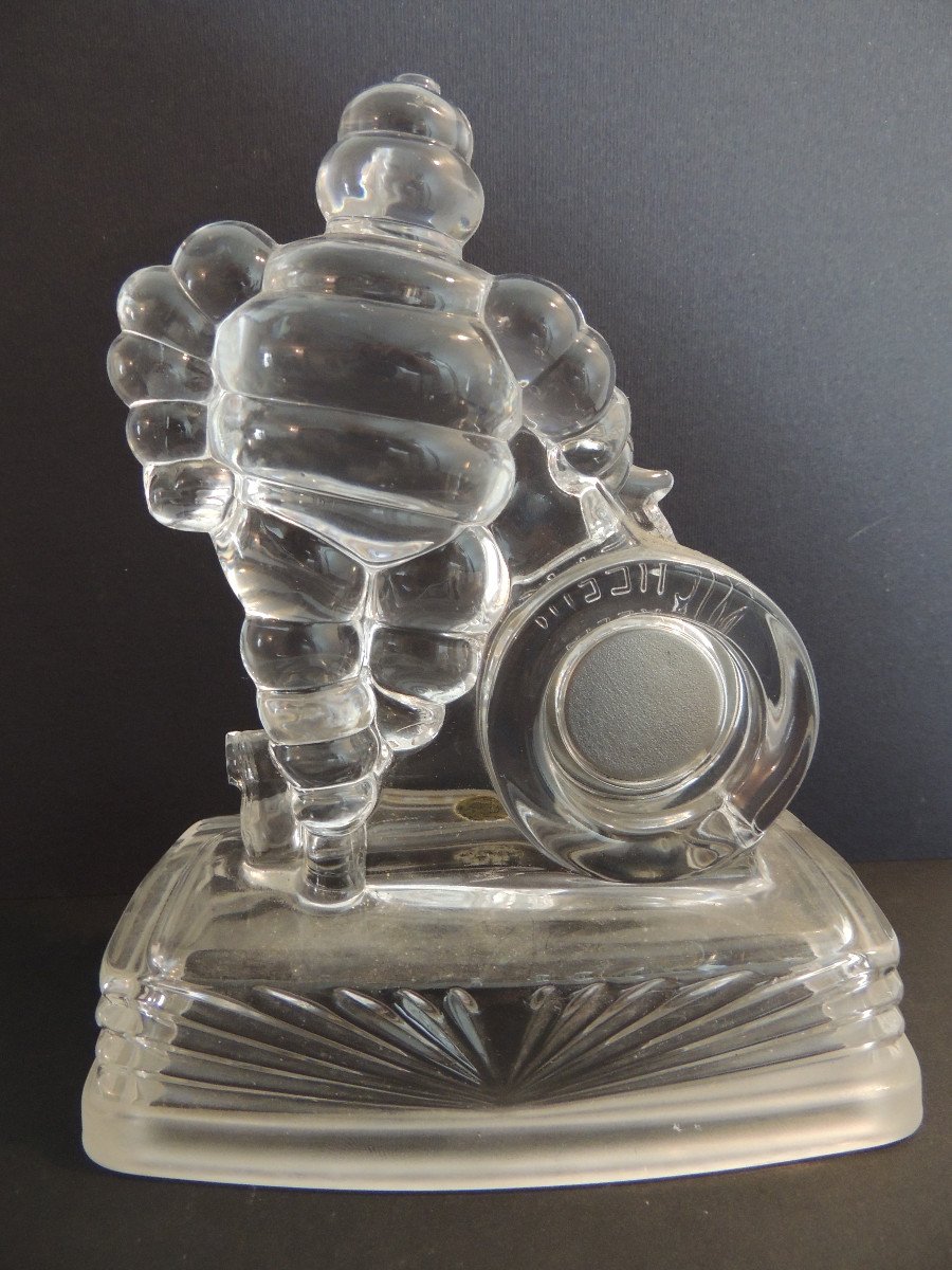 Michelin Bibendum Clock In Cristal d'Arques From The 1990s, Advertising Paperweight-photo-4