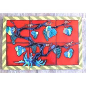 panneau en céramique émaillée de l'artiste Paul Corriger 1923 - 2009 , thème la vigne , 20 ème