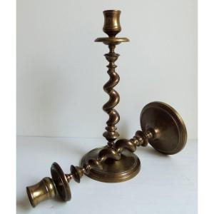 paire de bougeoirs torsadés en bronze , de style Louis XIII , 19 ème