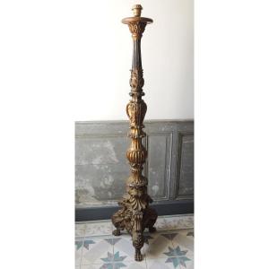 pic cierge en bois doré transformé en lampadaire de 1 m 40 de hauteur , transition , 18 ème