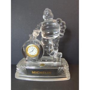 Michelin Bibendum Clock In Cristal d'Arques From The 1990s, Advertising Paperweight