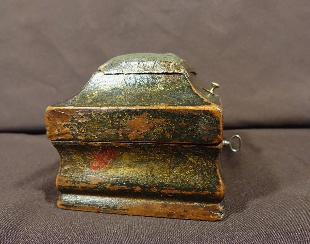 Lacquered And Gold Pin Box. Early 18th Century-photo-3