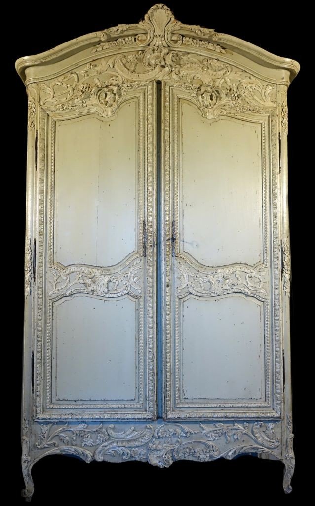 Armoire De Château De Style Louis XV