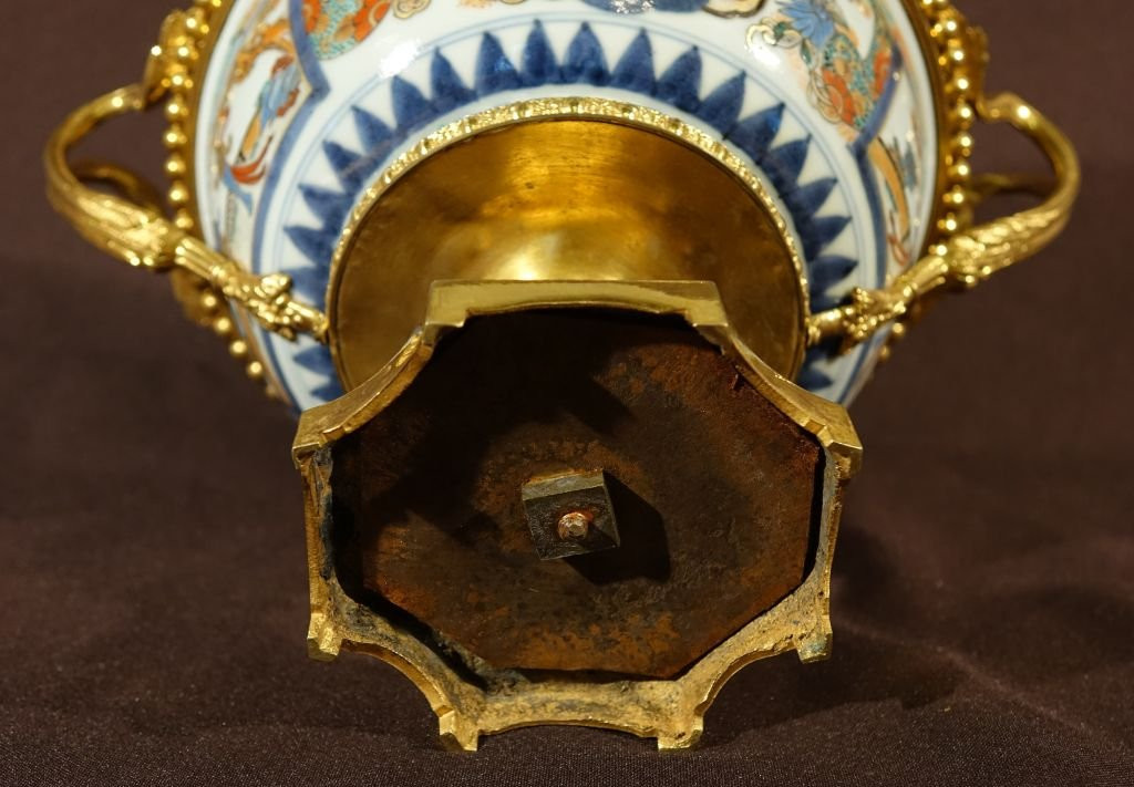 Imari Porcelain Bowl With Gilt Bronze Mounts-photo-8