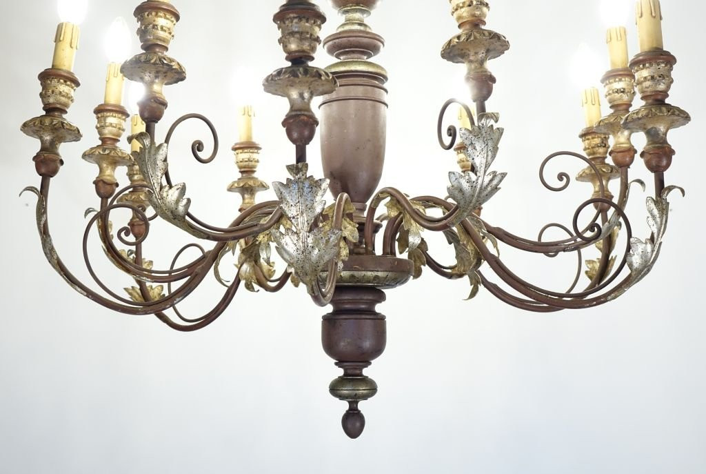 Large Italian Chandelier With Twelve Lights In The 18th Century Style-photo-3