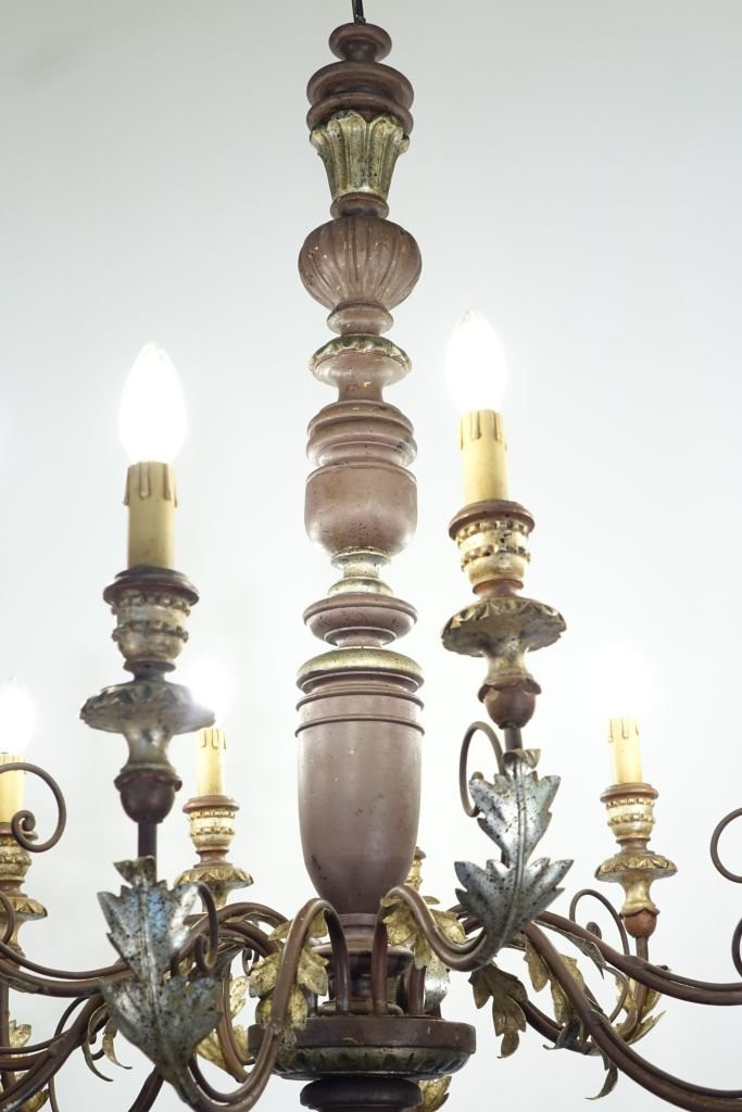 Large Italian Chandelier With Twelve Lights In The 18th Century Style-photo-4