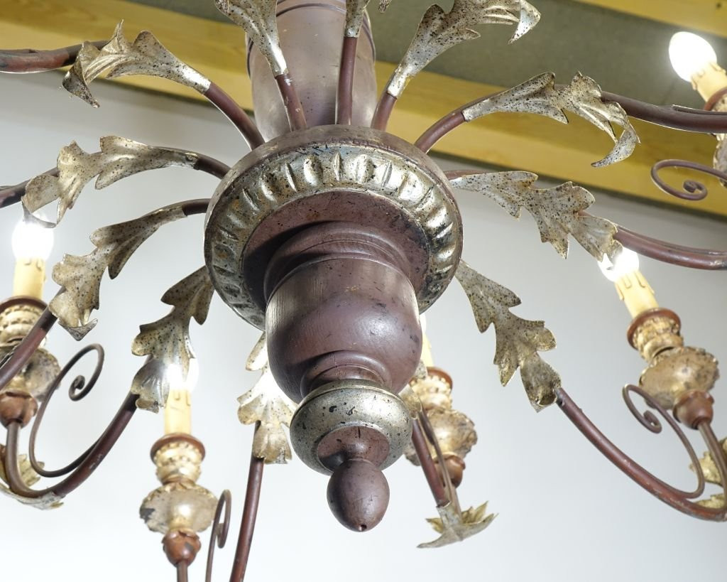 Large Italian Chandelier With Twelve Lights In The 18th Century Style-photo-2