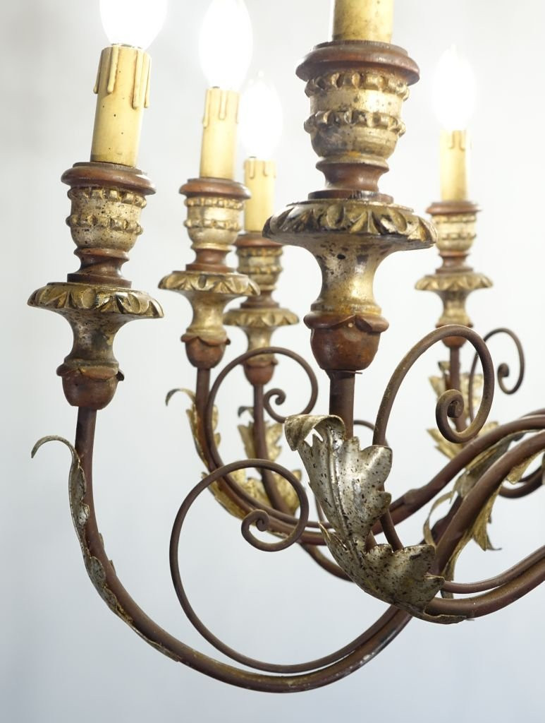 Large Italian Chandelier With Twelve Lights In The 18th Century Style-photo-6