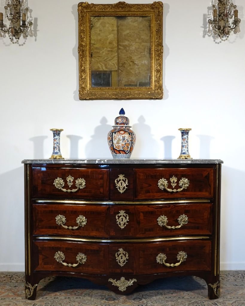 Commode en marqueterie d'époque Régence