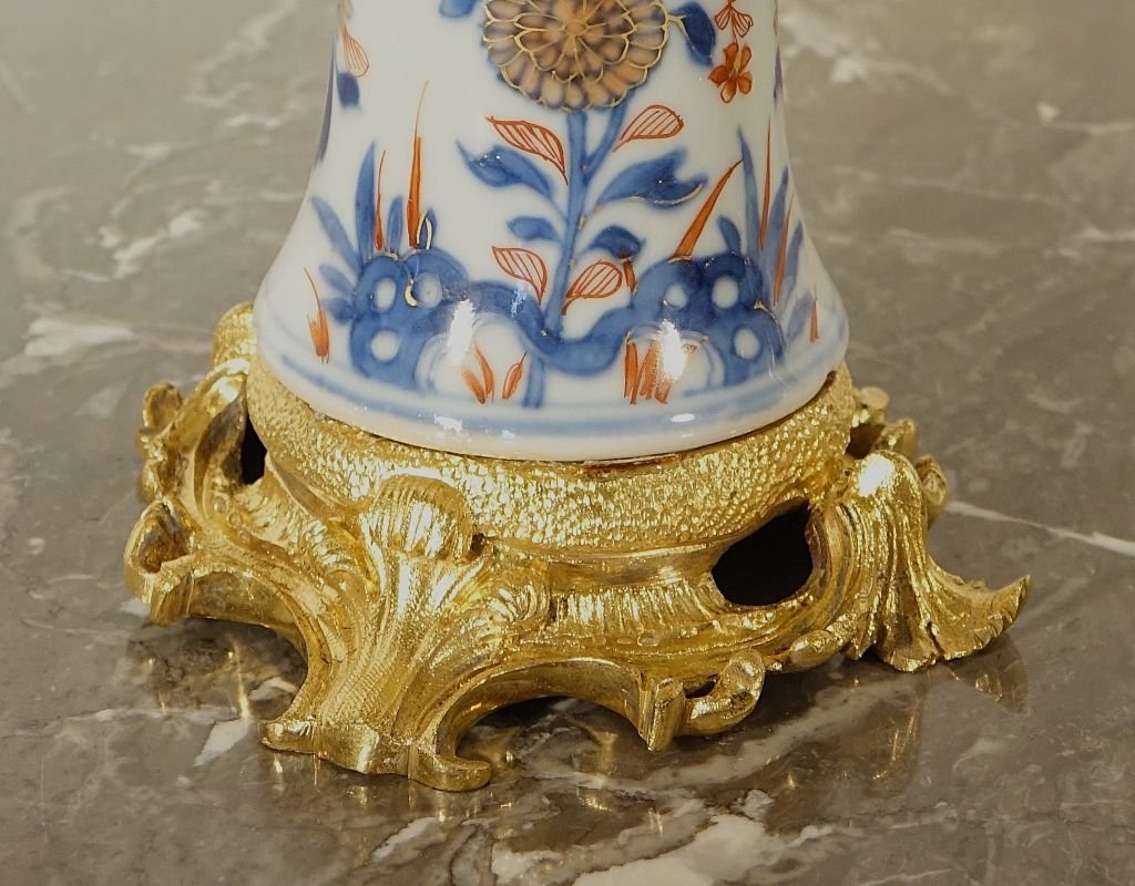 Pair Of Imari Porcelain Vases-photo-3