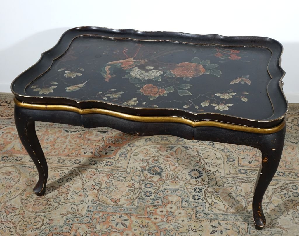 Coffee Table With A Removable Cabaret-style Top Made Of Lacquered Wood-photo-1