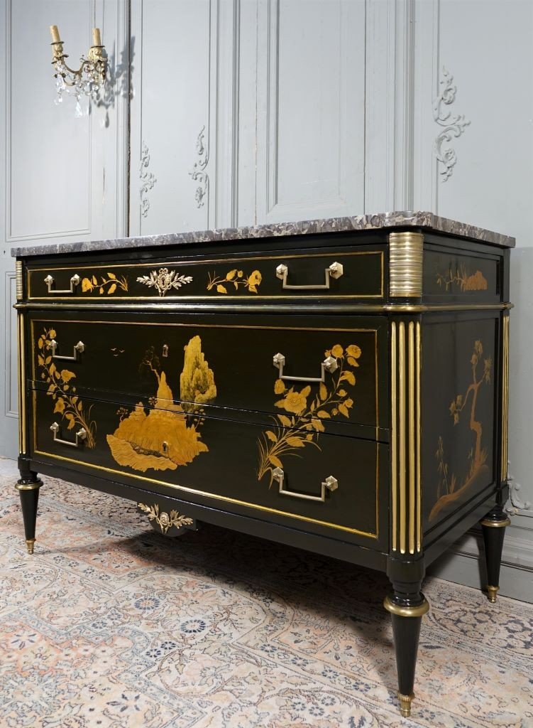 Commode d'époque Louis XVI Relaquée Aux Motifs Japonais-photo-3