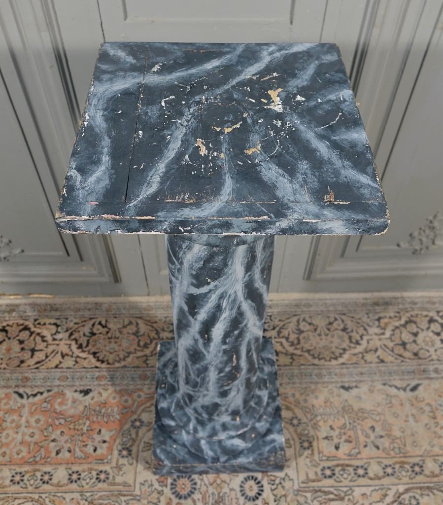 Column Painted Faux Marble. Period End Of The 18th Century-photo-4