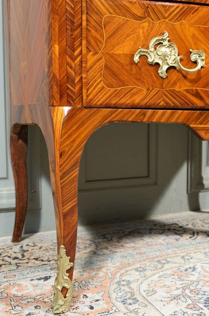 Commode Louis XV Estampillée P. Migeon et J.Tuart-photo-5