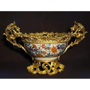 Grande coupe en porcelaine Imari à montures en bronze doré
