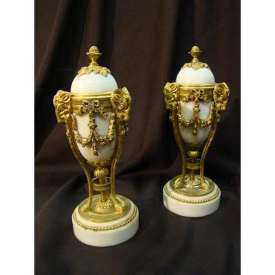 Pair Of Cassolettes In Marble And Gilt Bronze