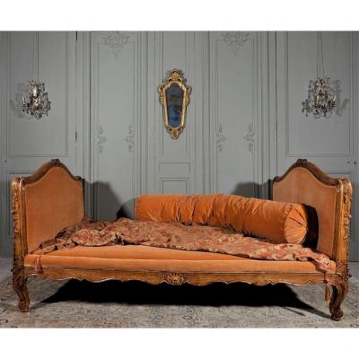 Louis XV Period Bed In Molded And Carved Walnut. Middle 18th Century.