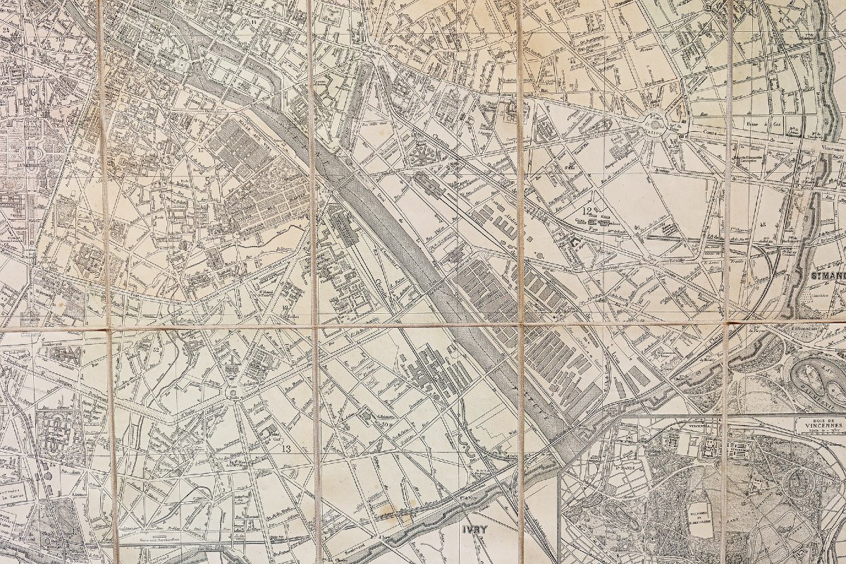 Large Map Of Paris-photo-3