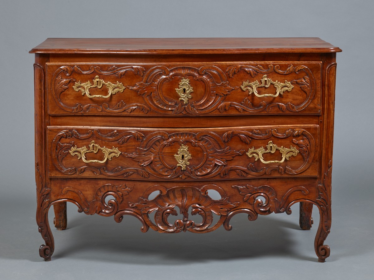 Curved Chest Of Drawers, Provence 18th Century
