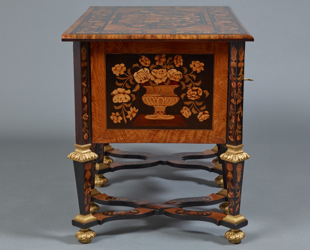Mazarin Desk Late 17th Century-photo-4