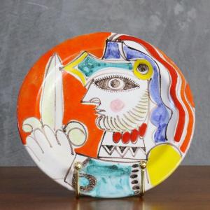 Giovanni Desimone Plate Representing A Knight Italian Ceramic From The 1970s
