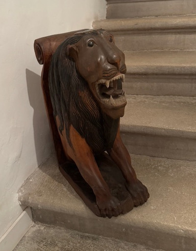 Pair Of Carved Wooden Lions, Early 20th Century -photo-4