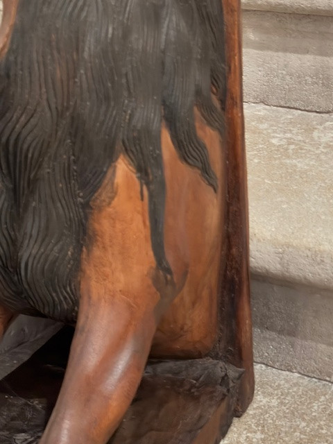 Pair Of Carved Wooden Lions, Early 20th Century -photo-2