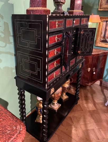 Cabinet de voyage flamand du XVIIe siècle-photo-3