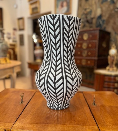 Roger Capron Vase