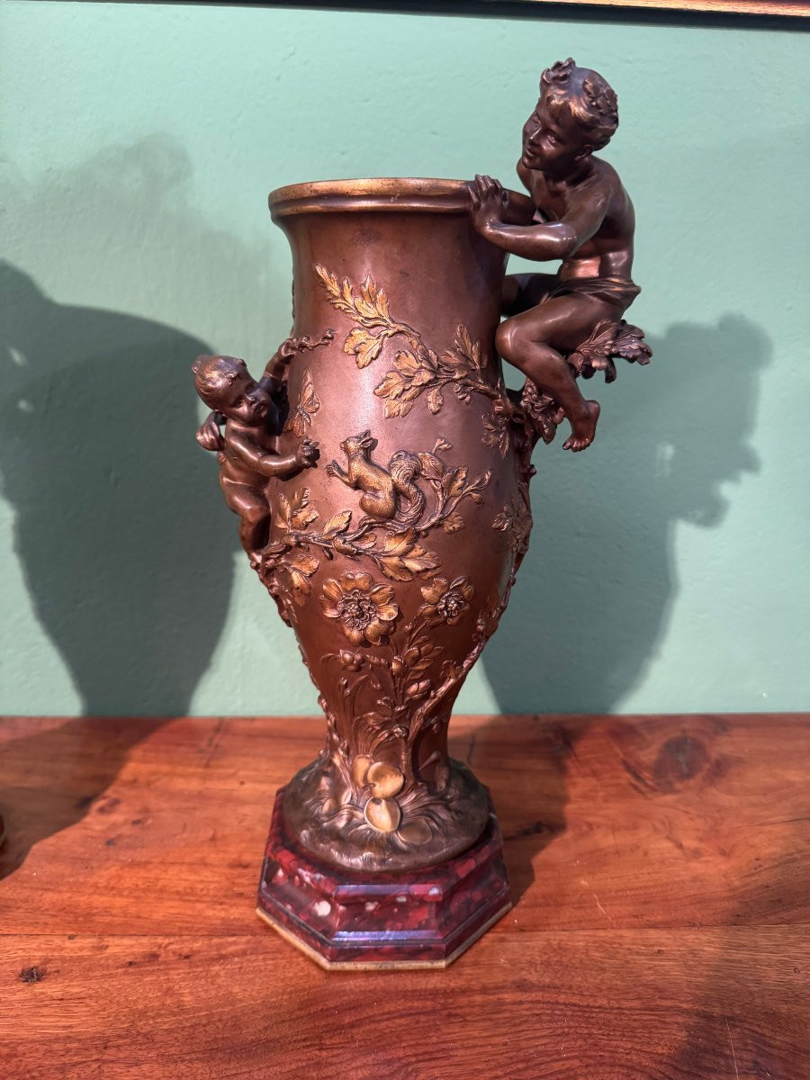 Paire de vases en bronze signés Barbedienne-photo-3