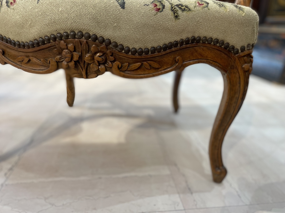 Paire de fauteuils style Louis XV-photo-5