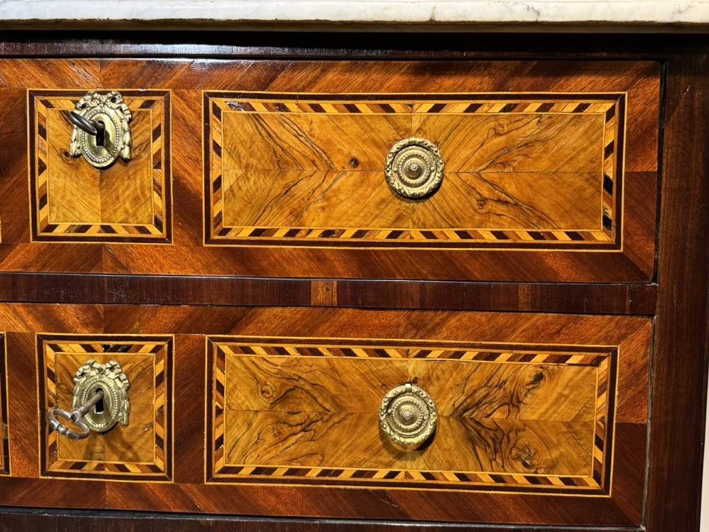 Transition-era Chested Dresser -photo-2
