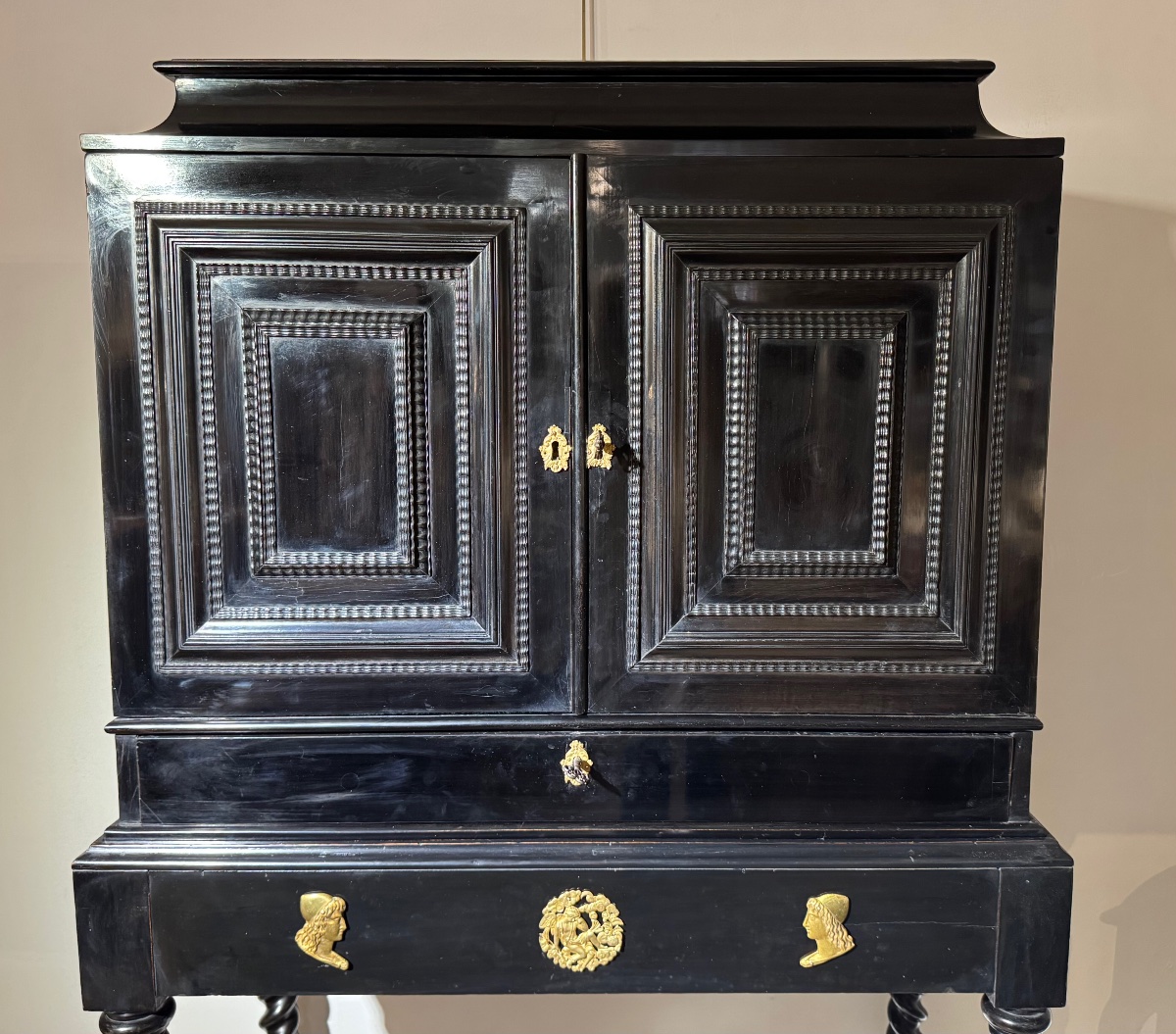 Italian Louis XIV-era Cabinet-photo-3