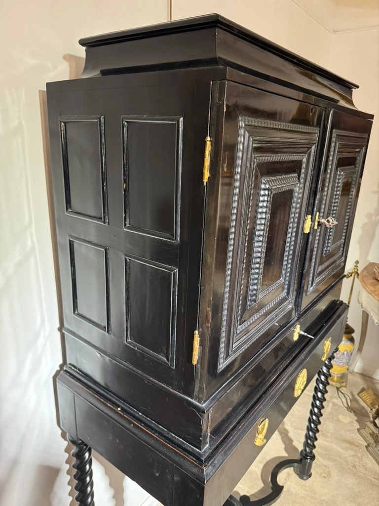 Italian Louis XIV-era Cabinet-photo-7