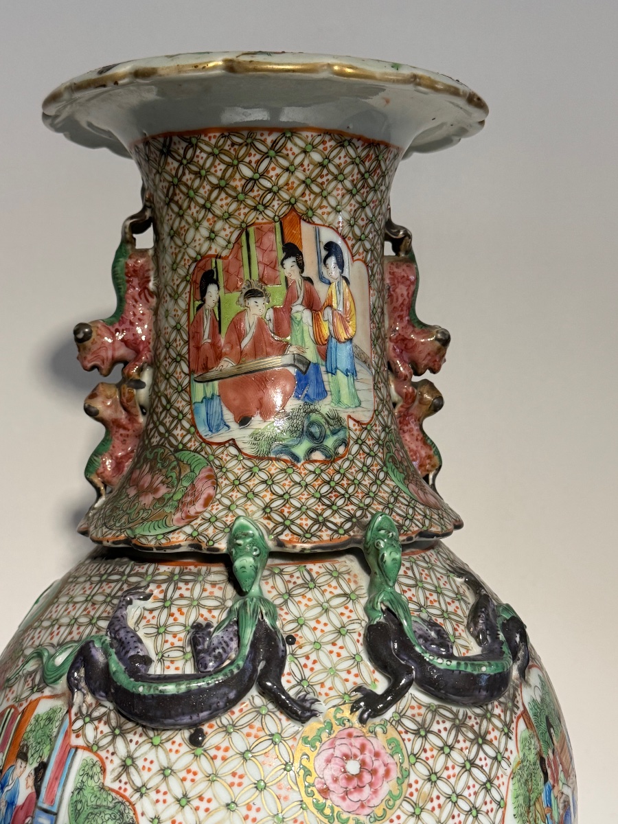 Chinese Canton Porcelain Vase—19th Century-photo-3