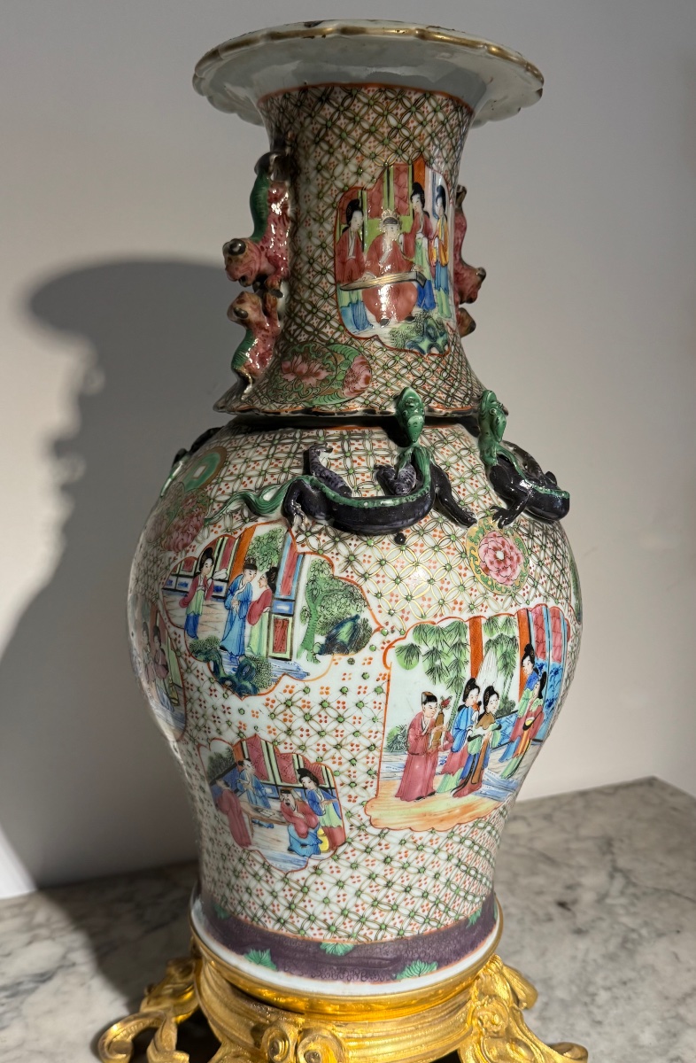 Chinese Canton Porcelain Vase—19th Century-photo-7