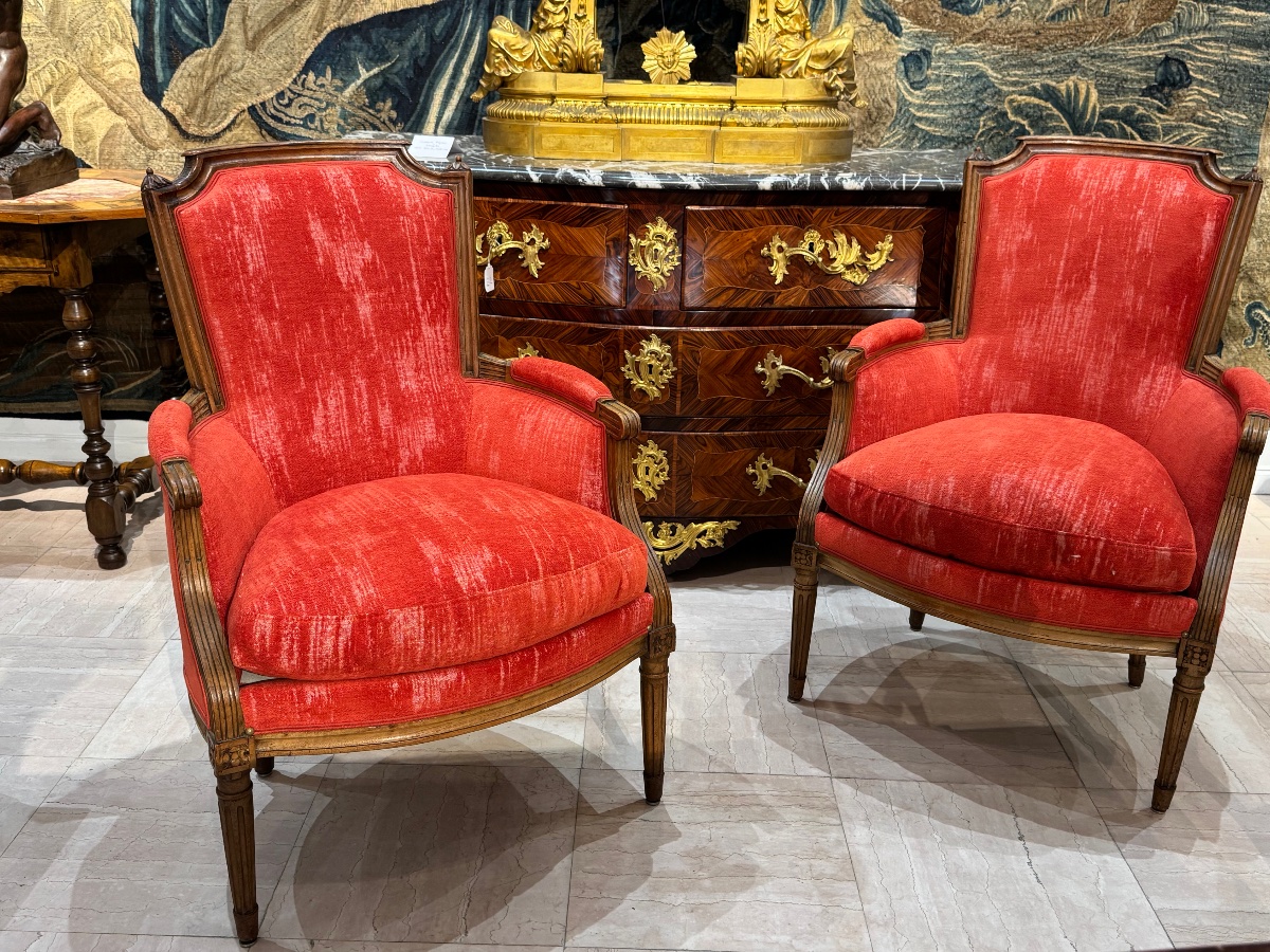 Pair Of Louis XVI-era Wingback Chairs-photo-3