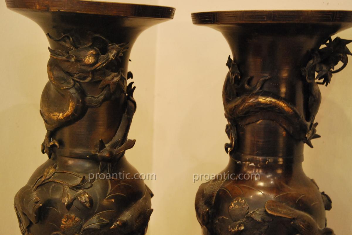 "pair Of Vases With Dragon Decor"-photo-2