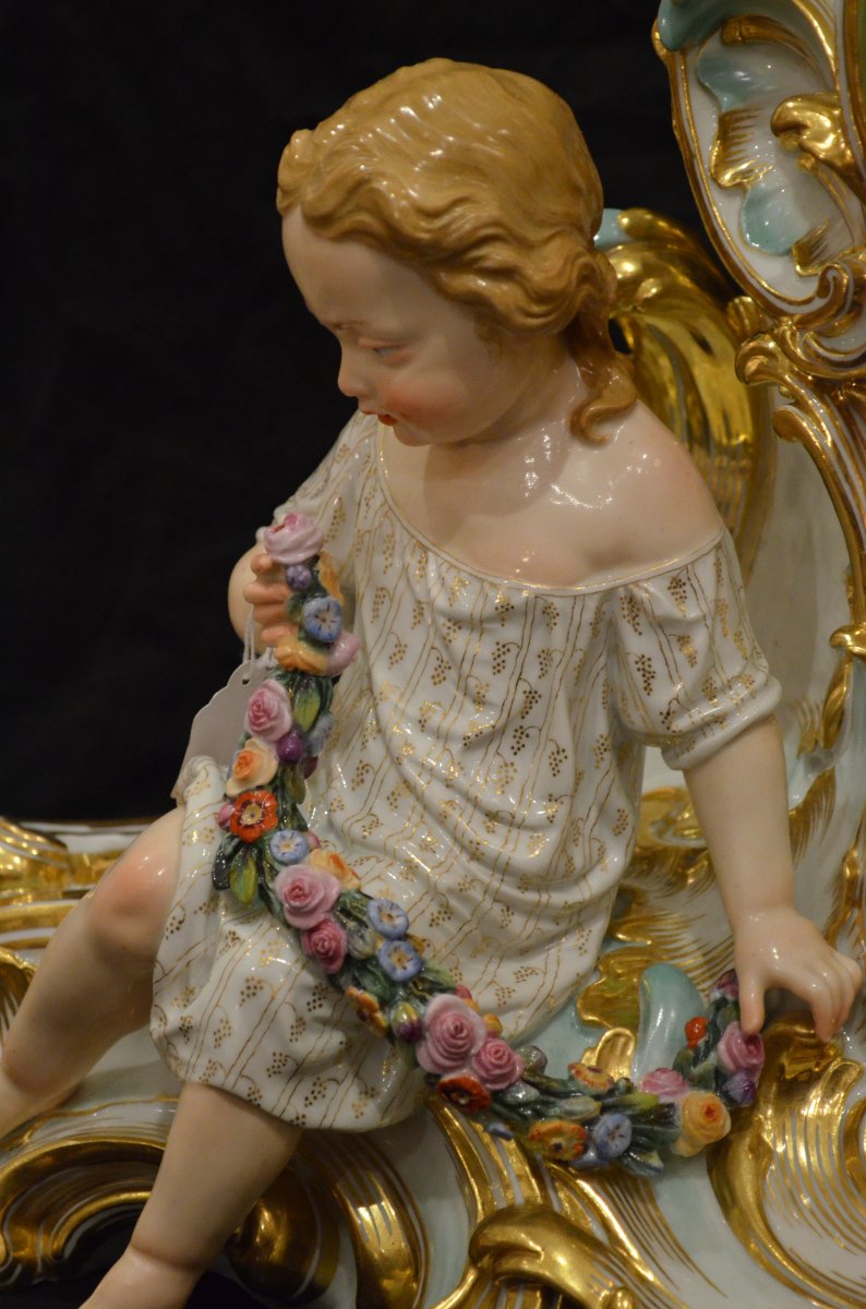 Pendule En Porcelaine à Décor d'Enfants  19ème-photo-2