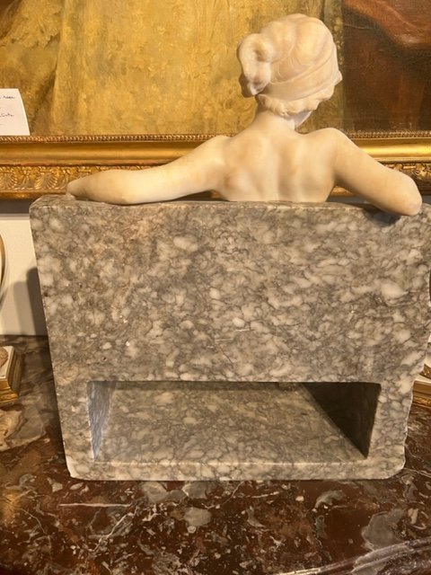 Seated Woman Signed Pugi-photo-4