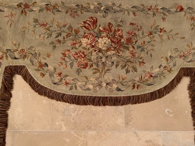 3 cantonnières  d'Aubusson Pour Encadrement De Fenêtre