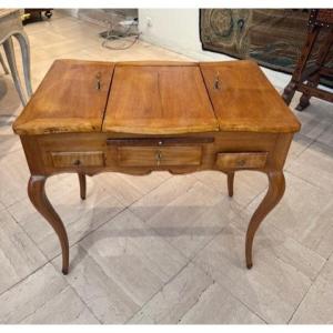Coiffeuse de style Louis XV début 19 ème
