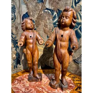Paire de putti italiens en bois sculpté - XVIIIème siècle