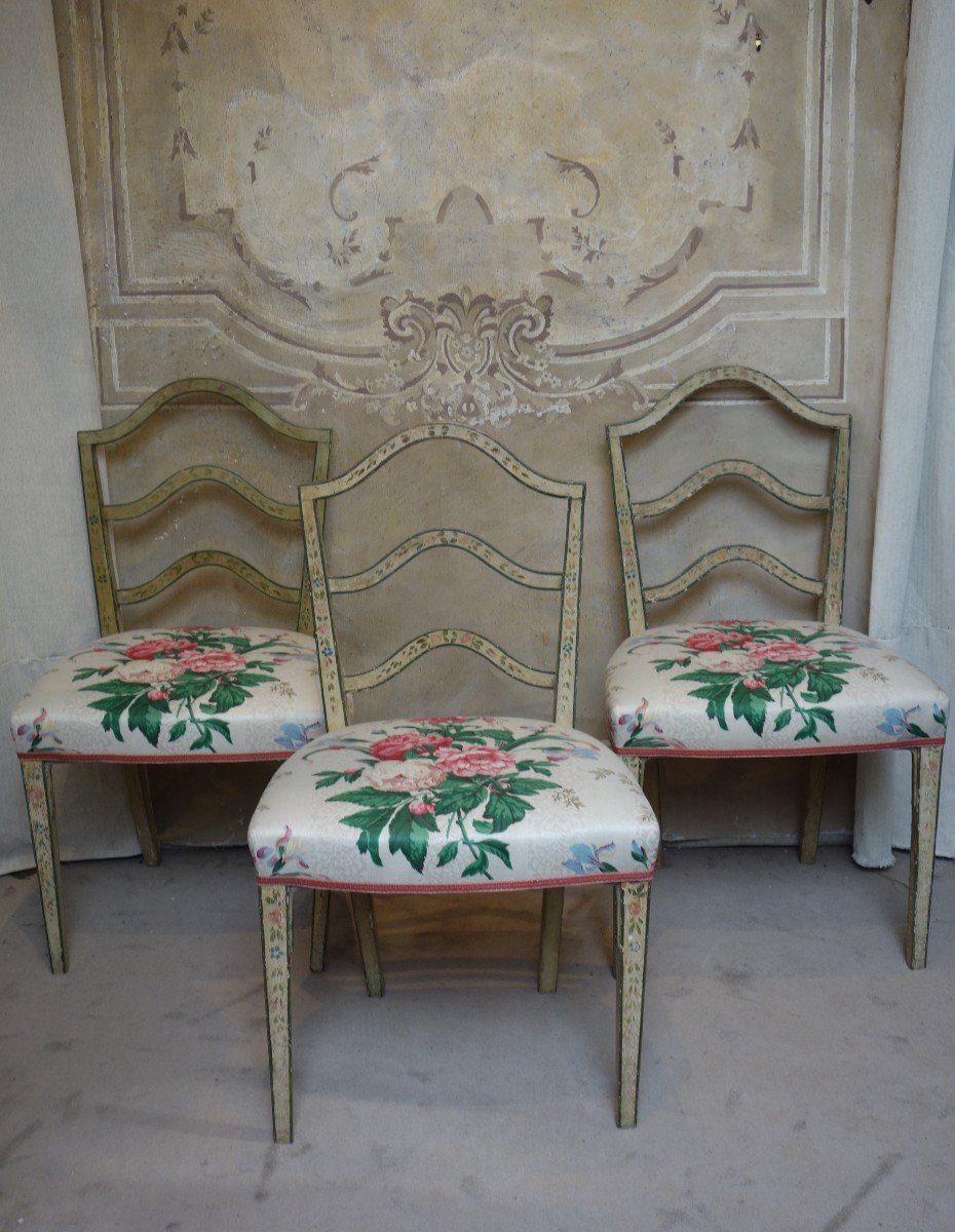 Suite Of Three Painted Wooden Chairs In The Gustavian Taste Of The XIXth Century