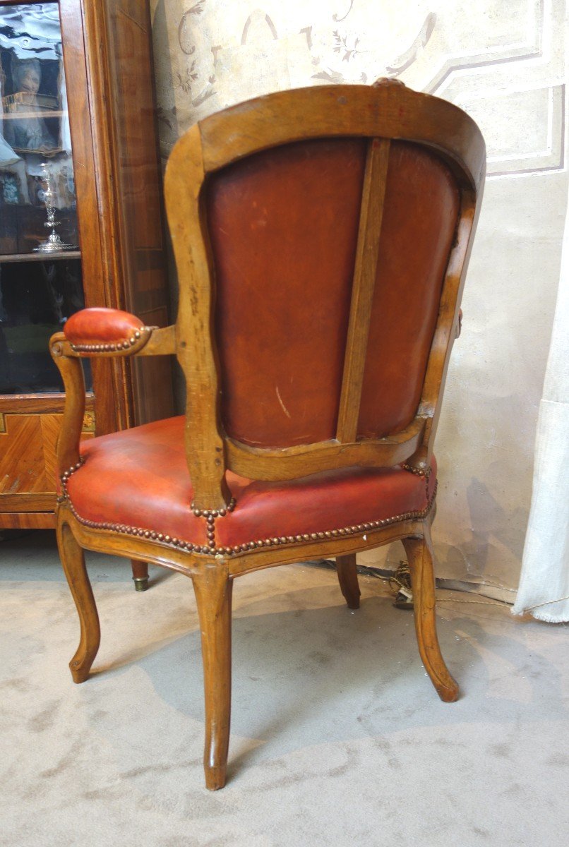 Louis XV Period Cabriolet Armchair-photo-3