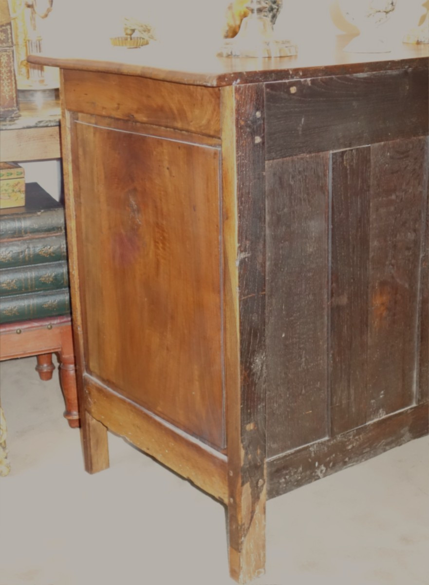 Petite commode d'époque Louis XV en noyer-photo-1