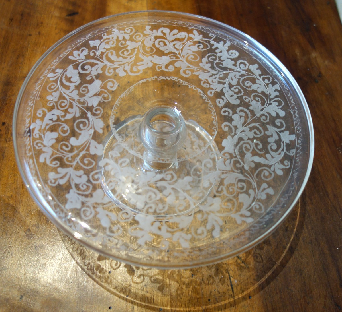 Cloche à fromage sur son présentoir en cristal gravé de Bohême XIXème siècle-photo-2