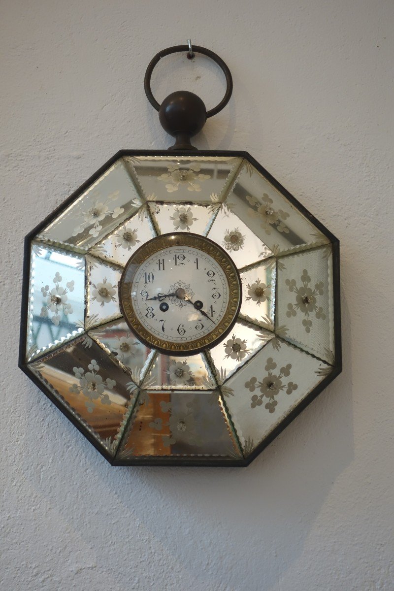 Nineteenth Engraved Mirrors Octagonal Clock-photo-4